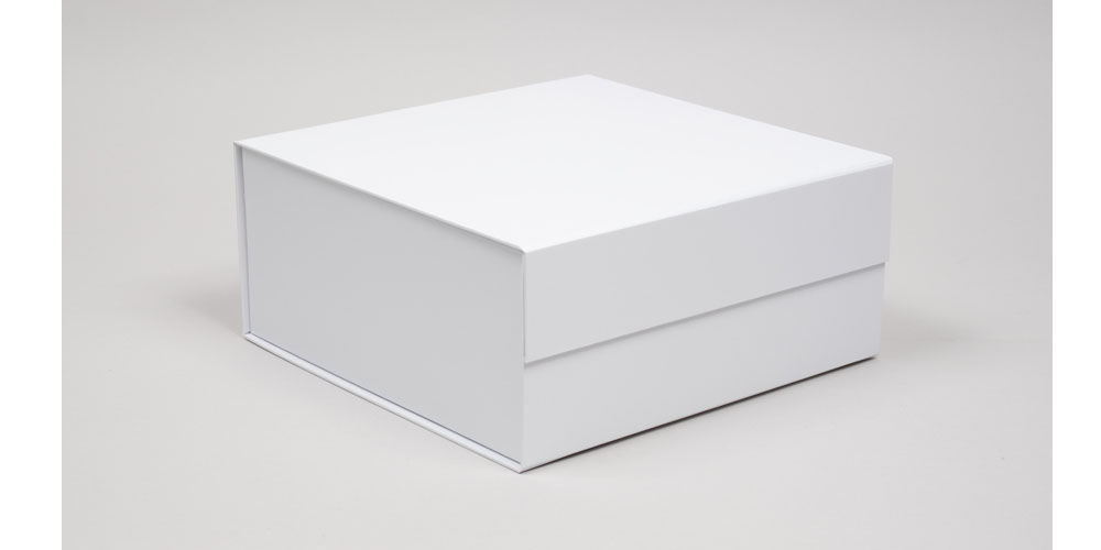 Custom White Gift Box Material Selection